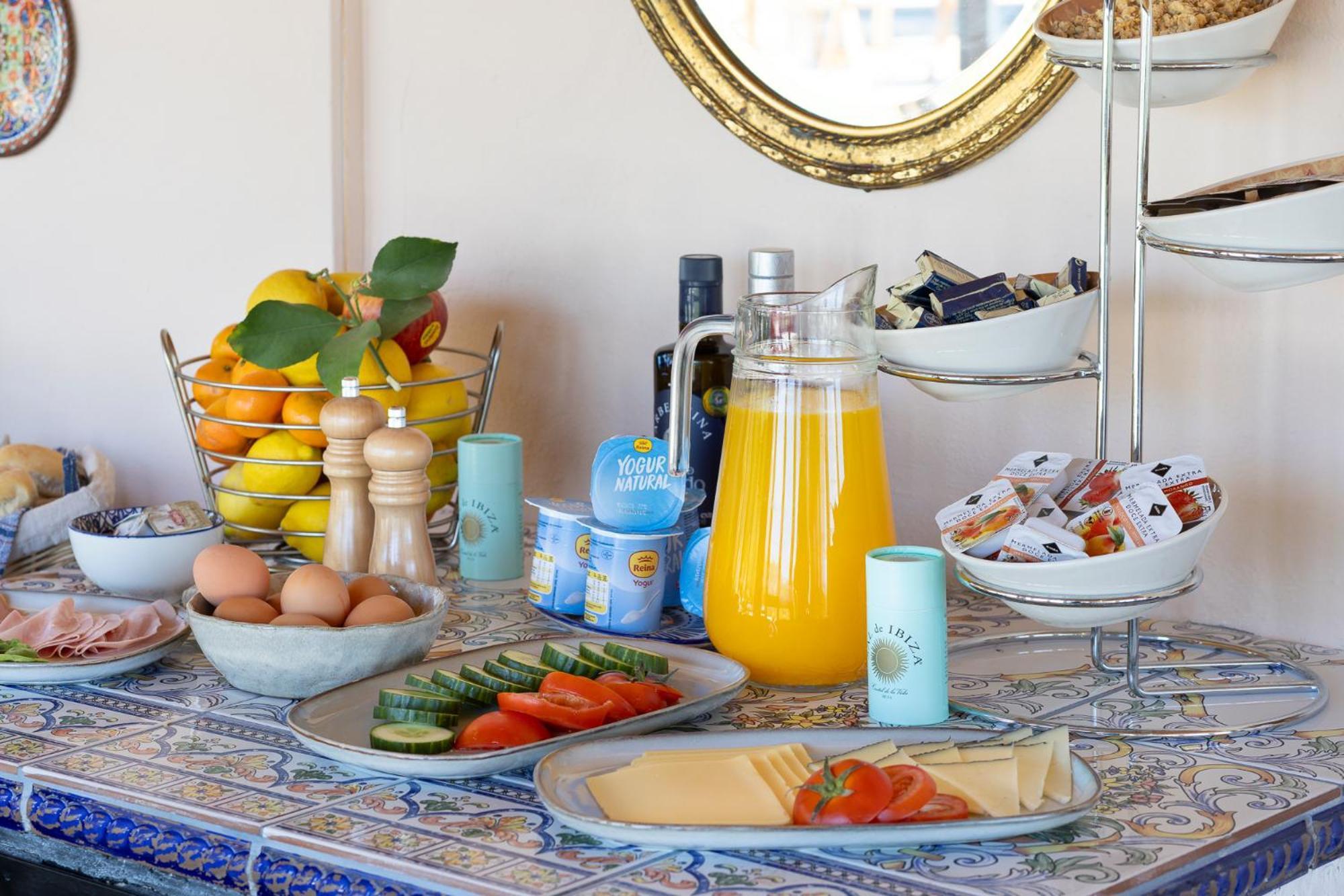 Cortijo Valverde Bed and breakfast *